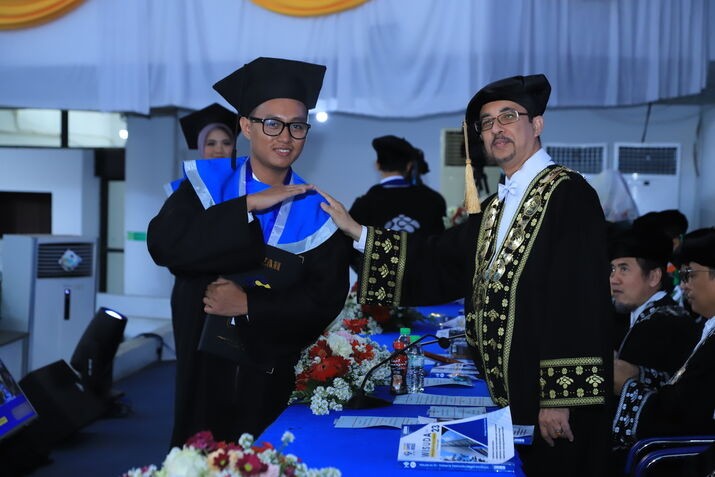 Bagus Untoro Lulusan PENS Ini Buktikan: Ketekunan Mengubah Masa Depan